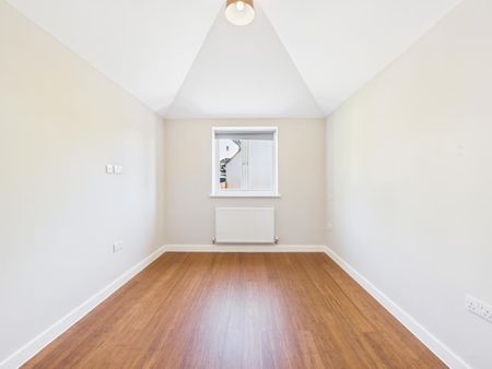 2 bedroom maisonette to rent - Photo 5