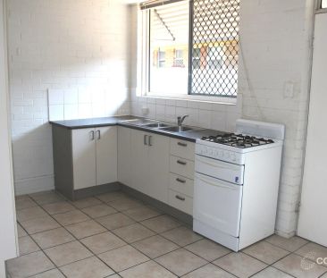 Cosy Airconditioned Unit - Photo 2