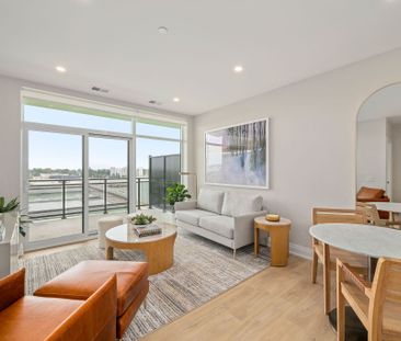 For Lease - 4286 King Street Unit# 610, Kitchener, Ontario - Photo 2