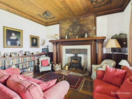 6 bedroom detached house to rent - Photo 3