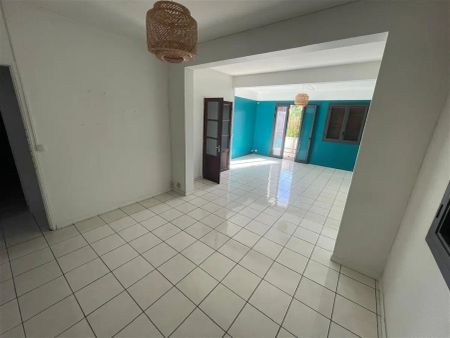 Location appartement 5 pièces - 132.43m² à Le tampon (97430) - Photo 5