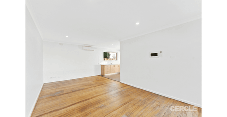 Modern & Low-Maintenance Living in Sunshine West - Photo 3