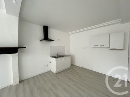Location Maison 5 pièces 112m² ORTHEZ 64300 - Photo 3