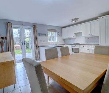 3 bedroom mid terraced house to rent - Photo 1