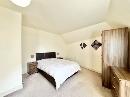 1 Bed for Rent - Photo 3