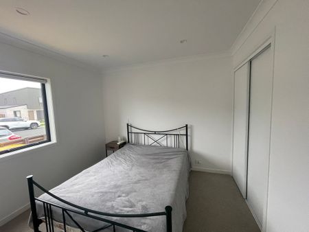Flat Bush - Photo 4