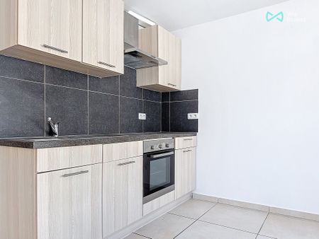 Appartement met één slaapkamer in Arlon - Photo 2