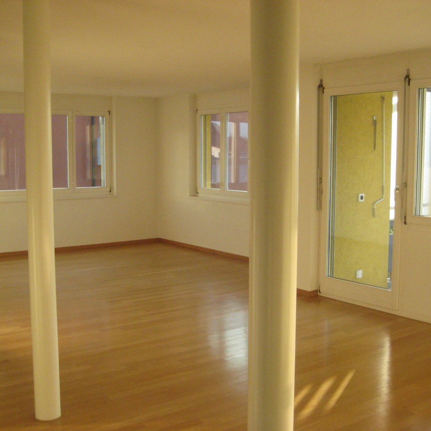 4.5 Zimmer, 117 m², 2. Stock - Photo 1