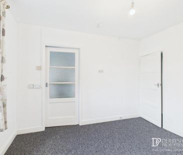 2 Bedroom Terraced House - Photo 3