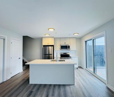 For Lease - 401 Glenroy Gilbert Drive Unit# 26, Barrhaven, Ontario - Photo 6