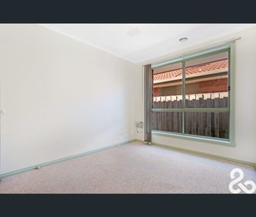 1/4 Hickey Court, Mill Park, Vic 3082 - Photo 3