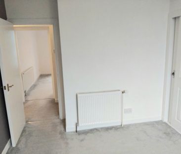 Flat Erskine Street, Dundee - Photo 3