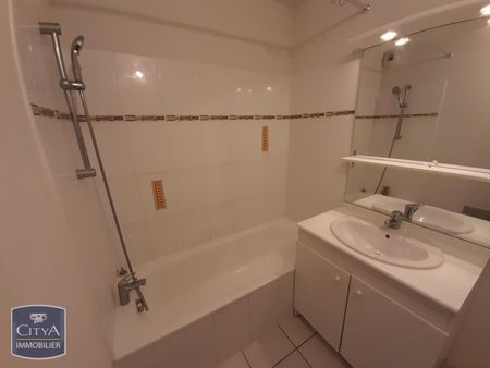 Location Appartement 2 pièces 42m² ESTILLAC 47310 - Photo 5