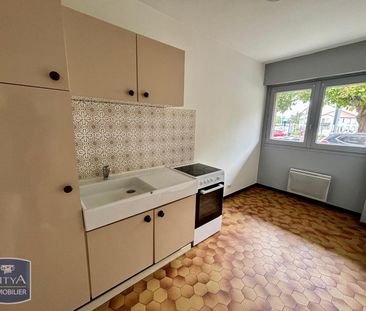 Location Appartement 1 pièce 37m² CHATEAUROUX 36000 - Photo 6