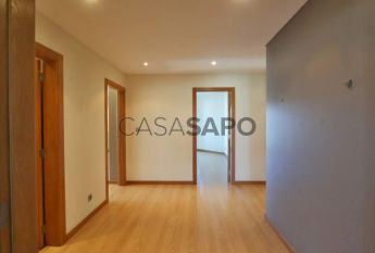 Apartamento T2 para alugar na Amadora