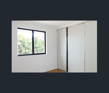 Home in Prime Location Close to Perth CBD - Photo 2