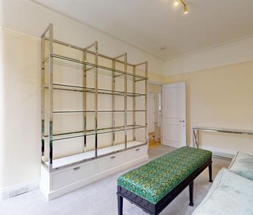 3 bedroom property to let - Photo 3