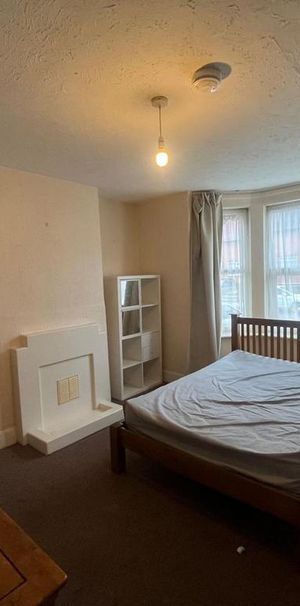 1 bedroom property to rent - Photo 1
