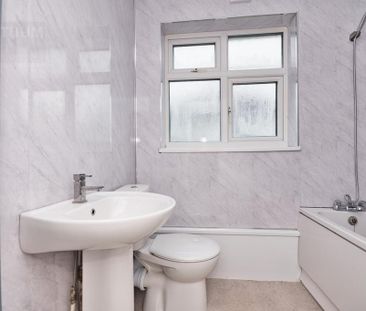 5 bedroom terraced house to rent - Photo 5