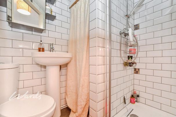 7 bedroom semi-detached house to rent - Photo 1