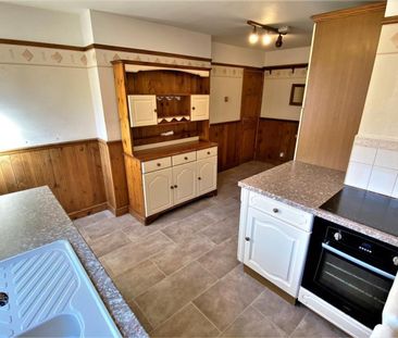 3 bedroom House To Let - Photo 1