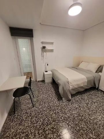 Carrer Sant Francesc, Aldaia, Valencian Community 46960 - Photo 5