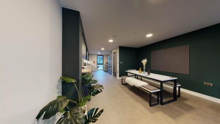 1 bedroom in a flat share to rent - Photo 5