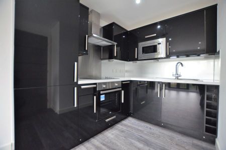 1 bedroom apartment to rent - Photo 3