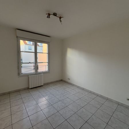 Appartement F1 + parking en sous-sol - Photo 4