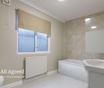 The Bungalow, Martin House Farm, Moorwood Moor, DE55 - Photo 6