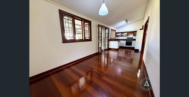 Charming Character Home in the Heart of East Victoria Park - Photo 1