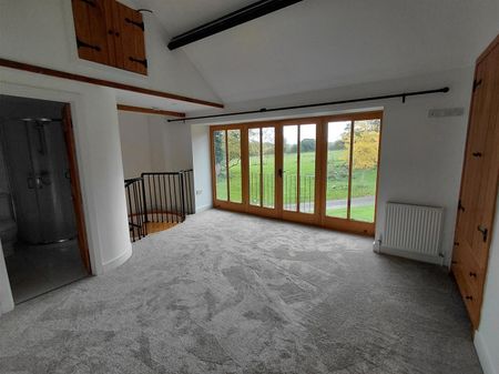 Muston Farm, Piddlehinton - Photo 3