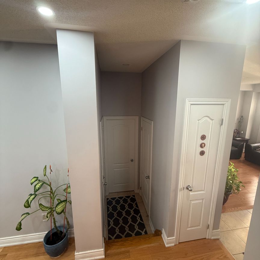 For Lease - 26 Country Ridge Court, Brampton, Ontario - Photo 1