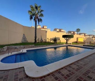 Alquiler de piso en Carretera San Miguel de Salinas, 12 - Photo 3