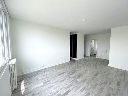 Location Appartement 3 pièces 56m² - Photo 5