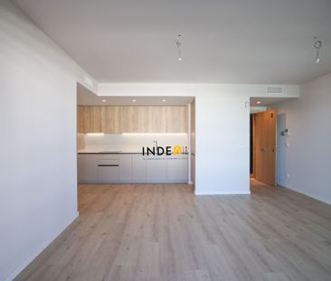 Piso de alquiler en Mas d'En Serra - Els Cards - Photo 3