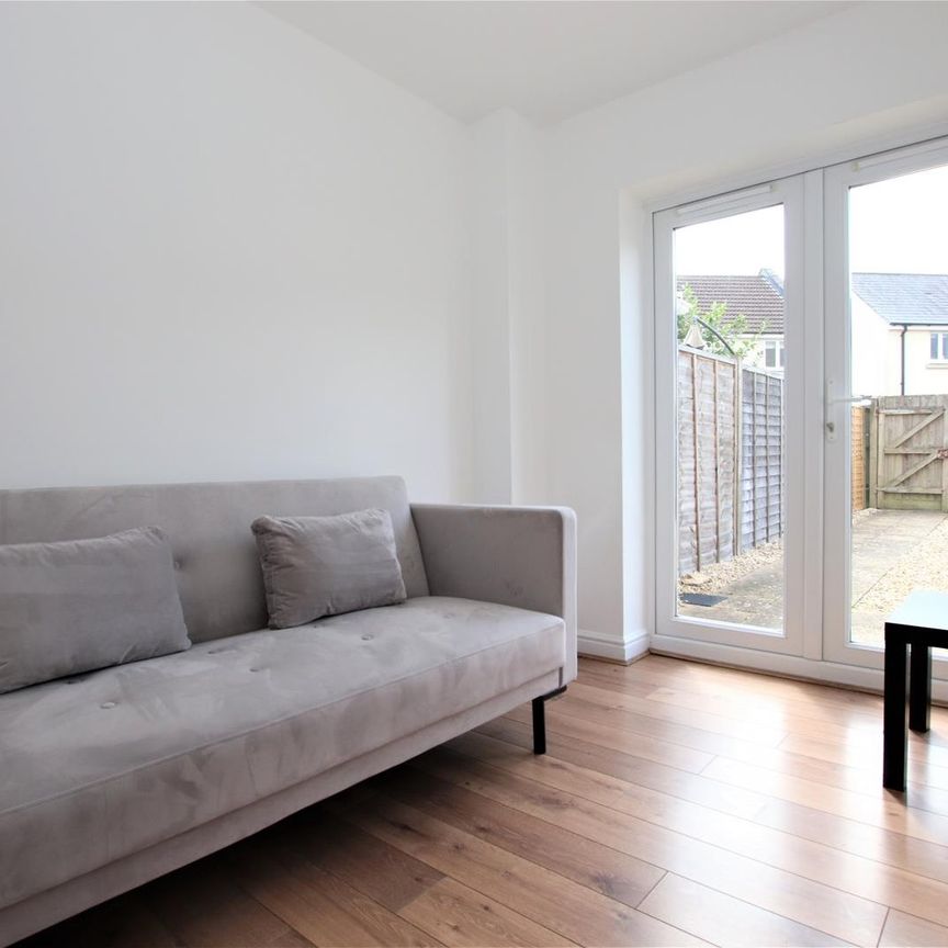 Clarks Way, Bath - Photo 1