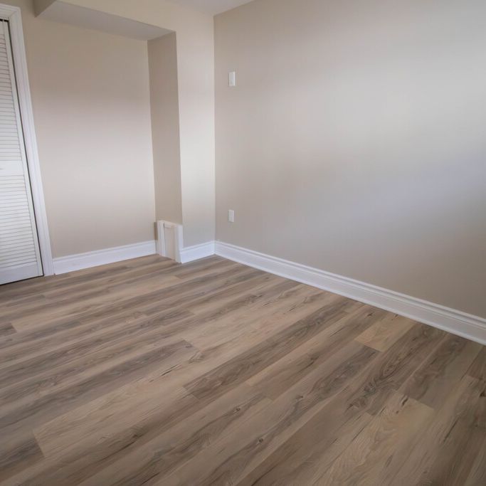 BRAND NEW STUNNING APARTMENT AVAILABLE IN WELLAND - Photo 1