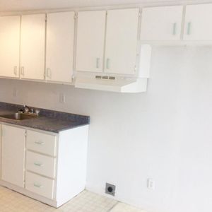 3 1/2 semi-meublé à L’Islet-sur-mer libre immédiatement. - Photo 2