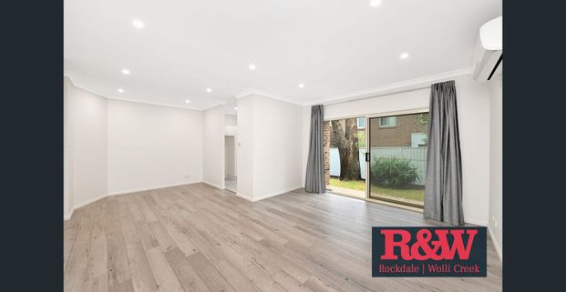 3-Bedroom Villa with Modern Comforts - Photo 1