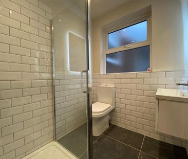 3 bedroom terraced house to rent - Photo 6