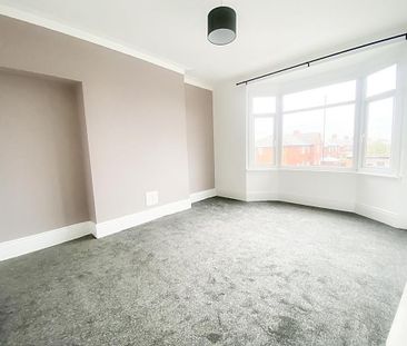 3 bedroom apartment to rent - Photo 5