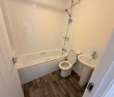 2 bedroom house to rent - Photo 1