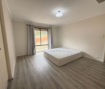 Secure Home in Parkwood - Photo 5