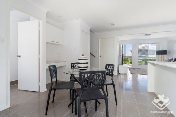 Spacious 3-Bedroom Townhouse with Hassle-Free Living at Kimberley Edge â No Lawns or Garden Maintenance! - Photo 1