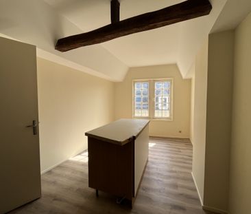 Location Appartement 3 pièces 65m² SAUMUR 49400 - Photo 3