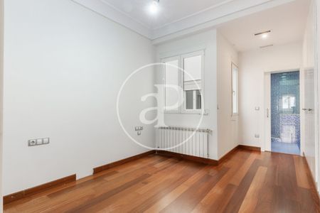 Flat for rent with Terrace in Eixample (Valencia) - Photo 5