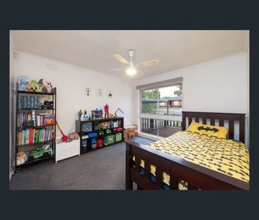 24 Gleeson Drive, Bundoora, Vic 3083 - Photo 2