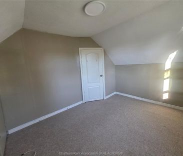For Lease - 58 Colwell Street, Wallaceburg, Ontario - Photo 5