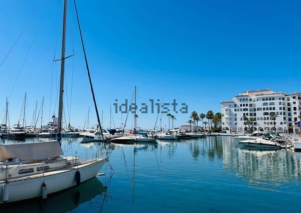 Alquiler de piso en Calle de Levante, 1